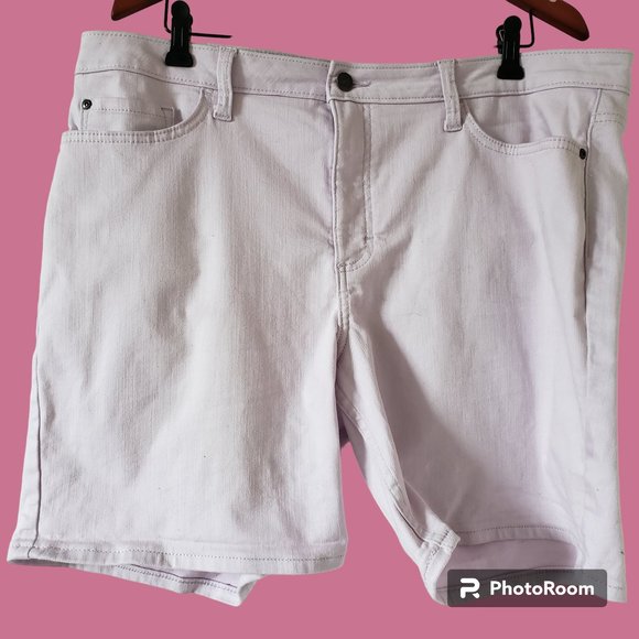 Ladies Lee Riders Midrise Shorts Pink Size 18 Medium - Picture 1 of 4